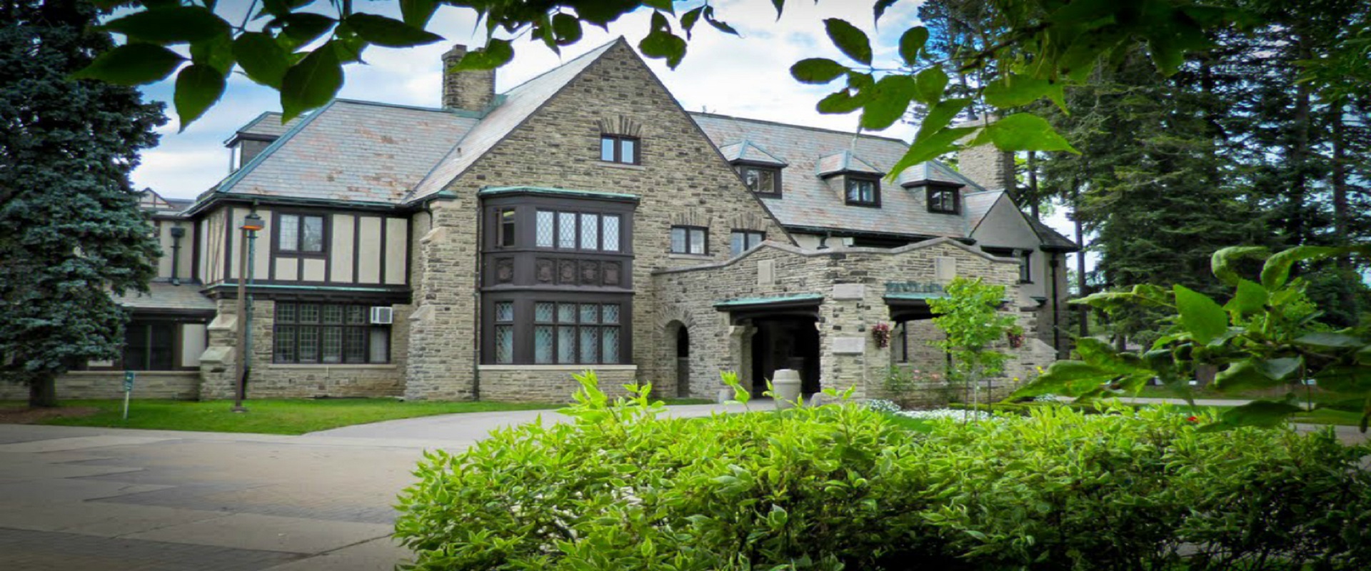 Bachelor of Arts - Disability Studies at King's University College — Canada campus photo 1 | Red Star Immigration
