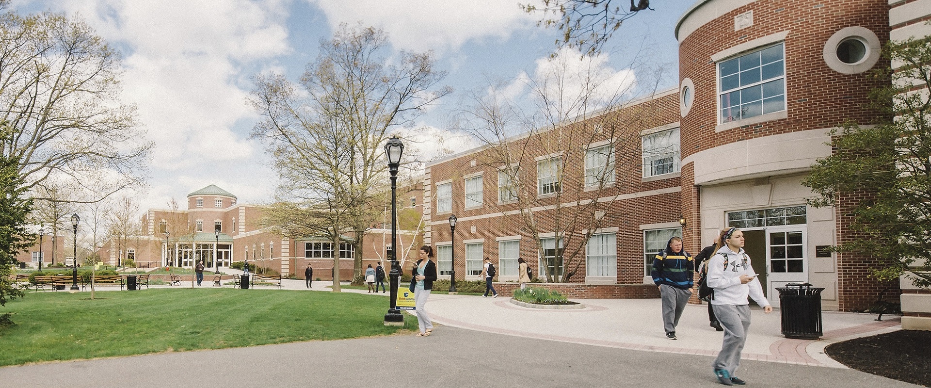 Master of Administrative Science - Computer Securi at Fairleigh Dickinson University — Canada campus photo 1 | Red Star Immigration
