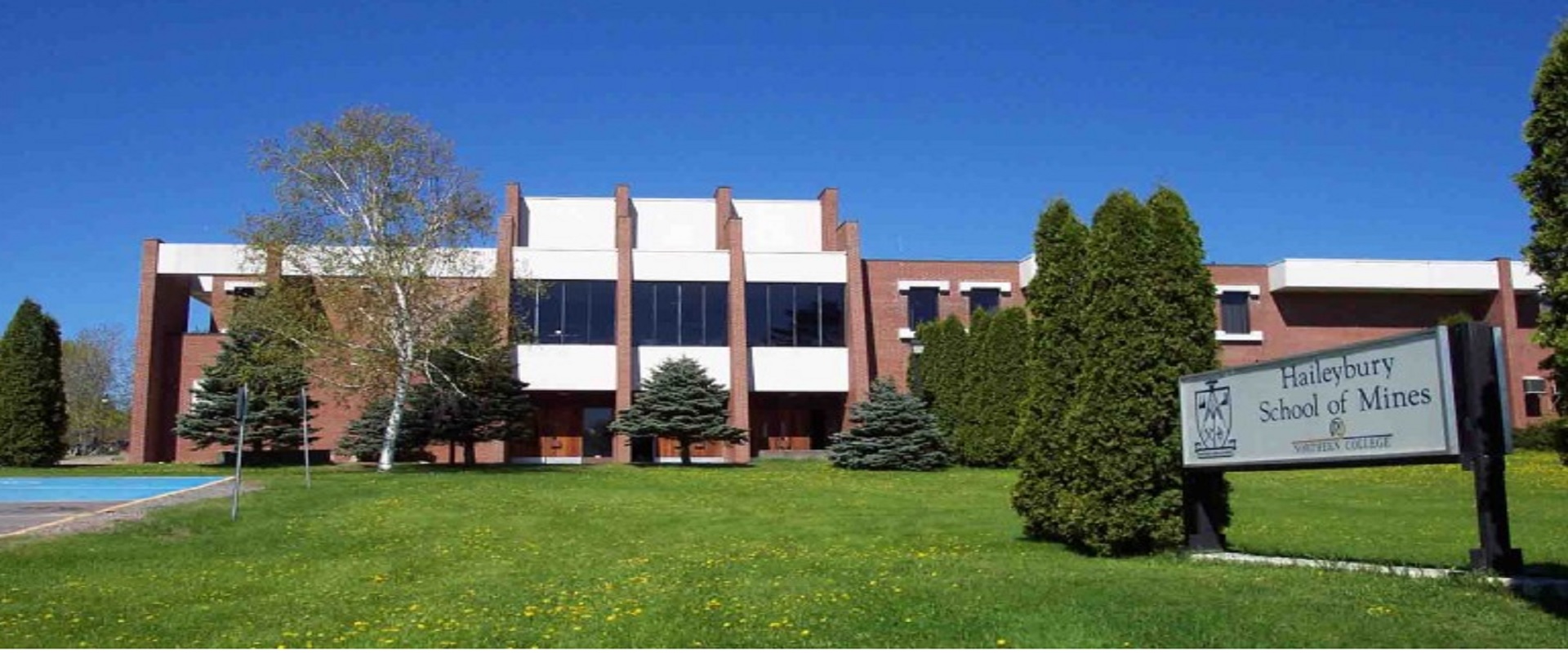 College Diploma - Business - General (B026) at Northern College - Haileybury — Canada campus photo 1 | Red Star Immigration
