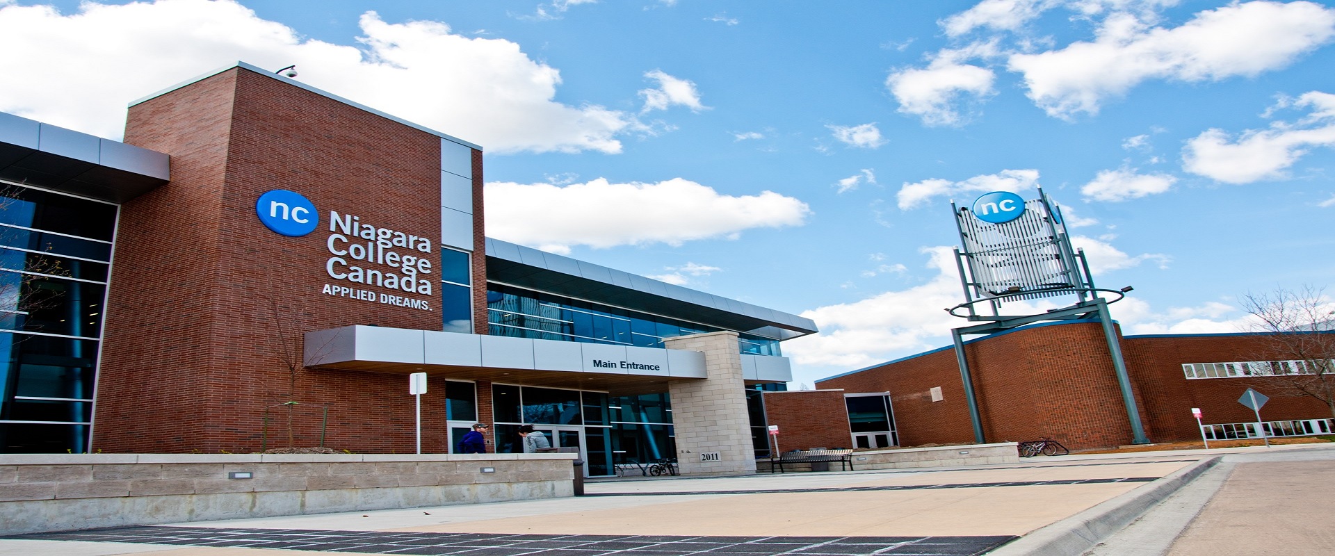 College Diploma - Computer Programmer (0411) at Niagara College- Welland — Canada campus photo 1 | Red Star Immigration