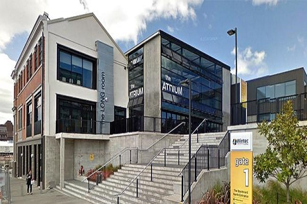 Bachelor of Applied Management at Wintec - Hamilton — New Zealand campus photo 1 | Red Star Immigration